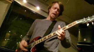 Honeyroll - Honeyroll (Official Music Video)