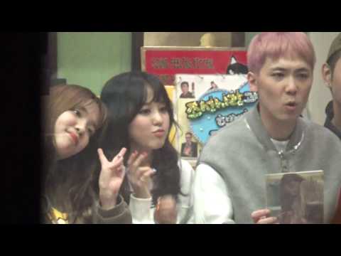 [직캠/Fancam] (1/5) 161104 이홍기의 키스더라디오 앤씨아(NC.A) 퇴근길