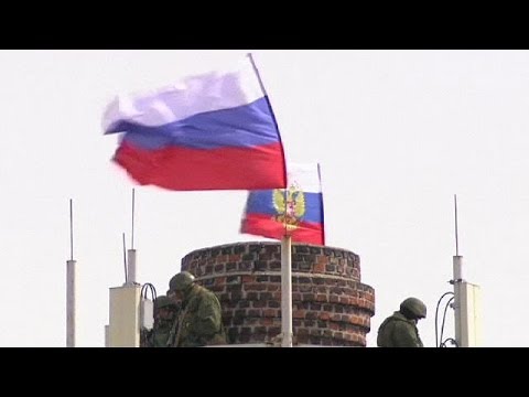 Pro-Russian forces storm Ukrainian naval HQ in Sevastopol