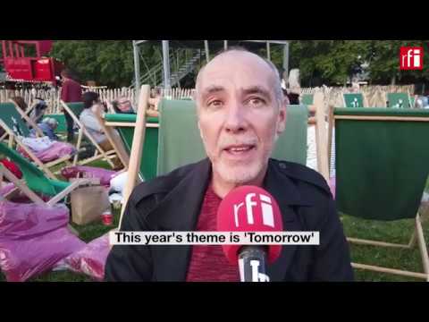 A Parisian Summer 1/5 - Cinema in the park