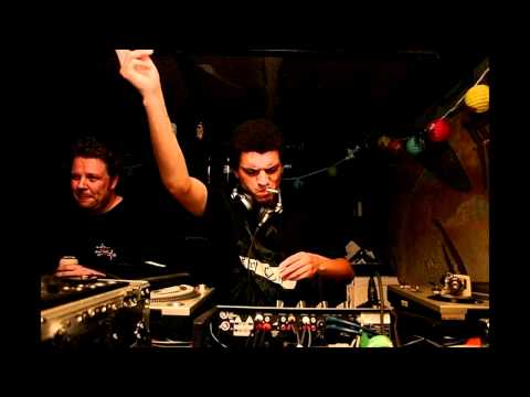 Breakage feat. Donaeo - Speechless (Acoustic)