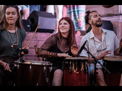 Voicingers On Tour - Europe's Festival Travels While Making Music