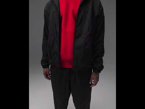 Urmăriți videoclipul