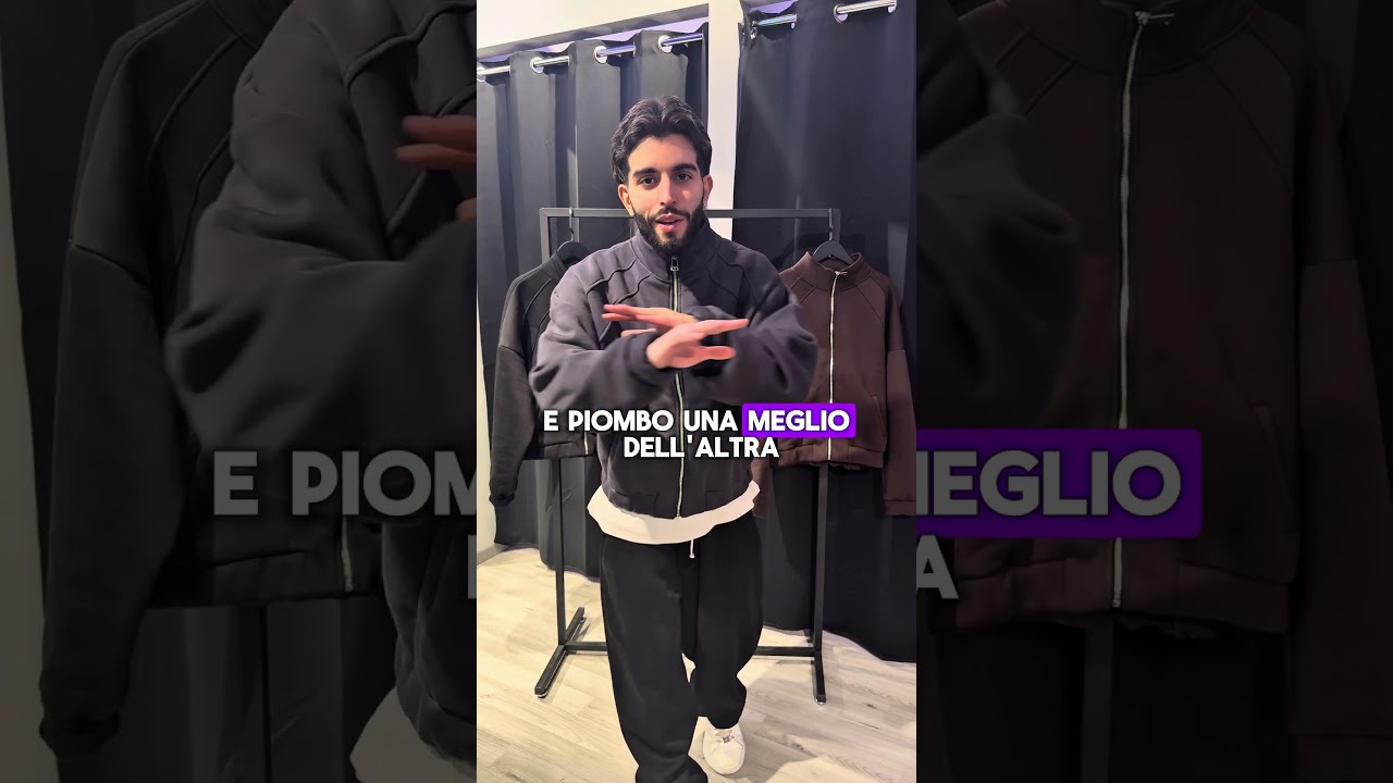 🔥 Felpa Zip a Collo AltoInterno felpato, massimo comfort.Colori: Nero - Piombo - Marrone -