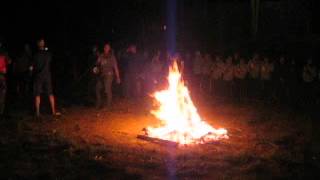 LDKS SMK dan SMA SEJAHTERA - bernyanyi TERLALU MANIS - SLANK di tengah api unggun