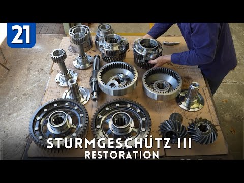 WORKSHOP WEDNESDAY:  Unboxing new differential gears for the StuG III and fitting them!