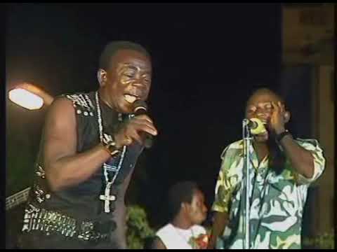 ADOFO   Medofo pa Yaw Boakye ( LIVE)    GHANA MUSIC