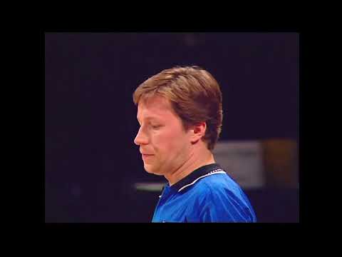 Gilbert Cup '98 # 1 Group A: Jan-Ove Waldner  -  Petr Korbel   HD version