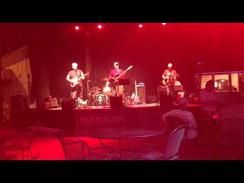 Trouble No More-Southern Blue w/Charlie Snuggs@Capt. Bucks-9/23/17