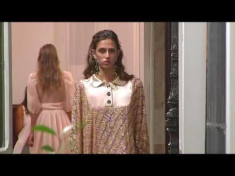 Isabel Núñez, vídeo desfile MBFWM - Modalia.es