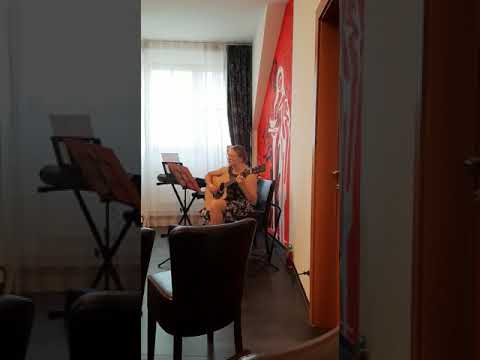 Zam oid wean - Edmund, gesungen von Juliane Bauernschmiedt