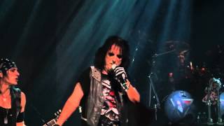 Alice Cooper - Devil&#39;s Food - [LIVE &amp; HD] - Raise The Dead Tour