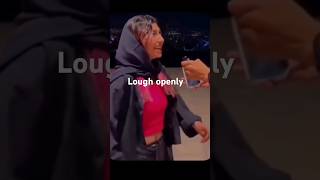 Similar sounds | funny|Lough openly |