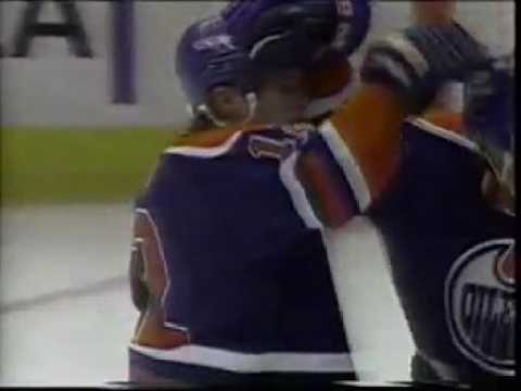 December 7, 1993 Oilers at Islanders highlights part 2