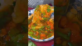 Food tour qu&aacute;n nổi tiếng đ&ocirc;ng kh&aacute;ch ở Huế th&igrave; liệu c&oacute; ngon? #shorts #foodreview #nhandian