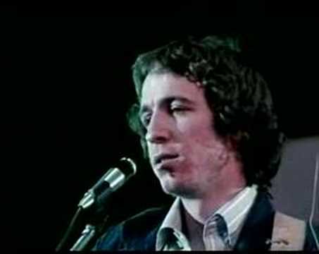 Rino Gaetano - Mio fratello è figlio unico (video inedito)