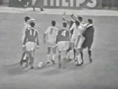 ECC 1967-68. Semi-finals. Real Madrid - Manchester United. Highlights.