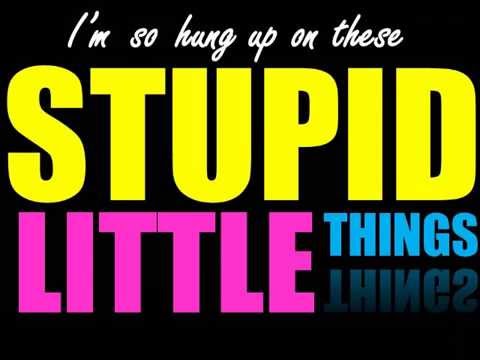 Anastacia - Stupid Little Things (Lyrics)
