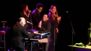 Smokey Robinson - &quot;Just To See Her&quot; (LIVE)