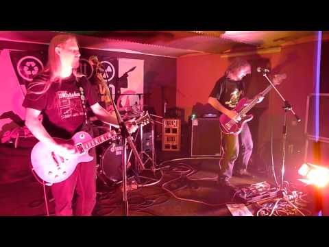 Mahoganyo - Mahoganyo - Party stan (live)