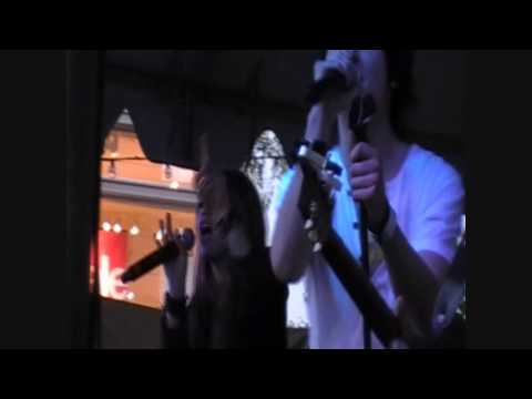 Miley Cyrus and Mitchel Musso sing Welcome To Hollywood @ The Grove (HD)