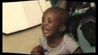 A FUNNY MUST SEE***  WATCH BABY FALL DOWN LAUGHING