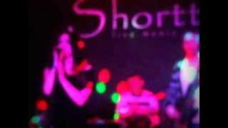 FIZZ BOMBS Aisling Browne shortts live music Venue 751