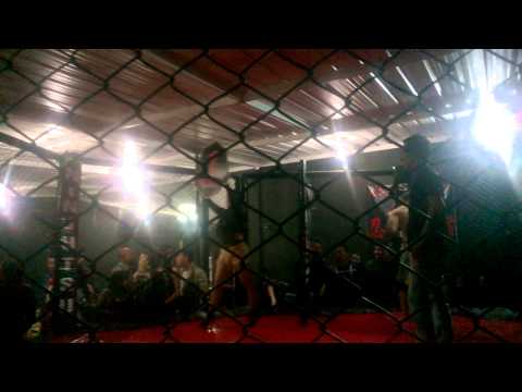 Cristhian Fuentes Sir - Pelea