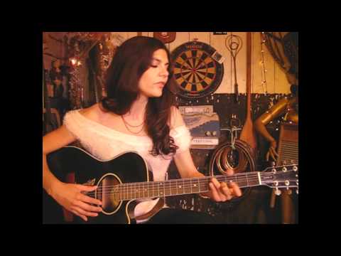 Bethia Beadman - Woman of Day - Songs From The Shed Session
