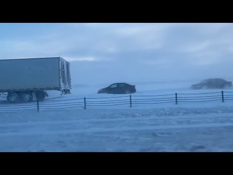 Vehicles stuck on I-94 near Moorhead due to blowing snow