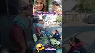 Download lagu What's viral 😆😂 Funny shorts. A vegetable seller's mother dancing funny mp3