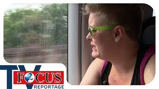 Der Kobold im Kopf: Tourette bestimmt Fabienes Leben | Focus TV Reportage