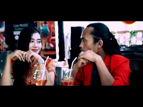 Arya Satria Feat. Sagita Rahma - Tak Mungkin Bersama | Dangdut (Official Music Video)