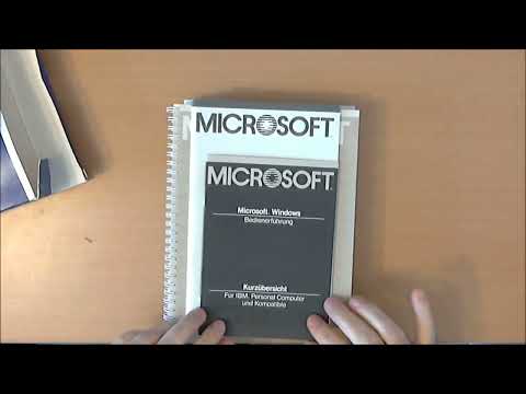 Windows 1.0 unboxing video but with correct subtitles