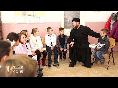 Preotul, asistentul medical al satului - Cărăpăcești, locul în care credința trăiește prin fapte