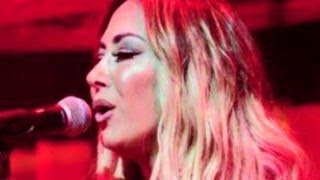 Μελίνα Ασλανίδου - Κόκκινο βαθύ (acapella)
