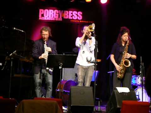 The 3 Cohens live at Porgy, Vienna