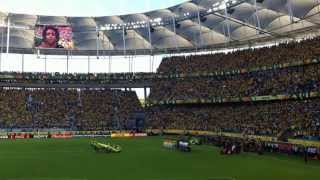 Emocionante: Torcida Canta o Hino Nacional Acapella - Itália x Brasil
