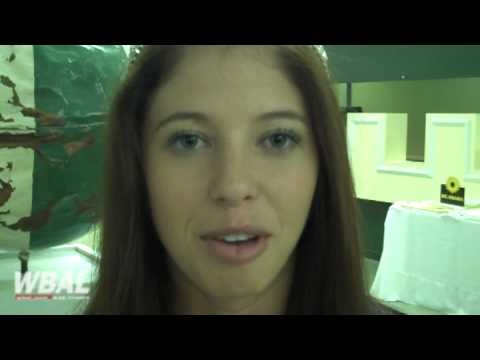 Miss Preakness 2009 With Her Preakness Pick