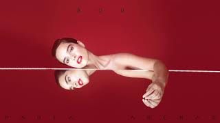 Aquí Lyrics English Translation