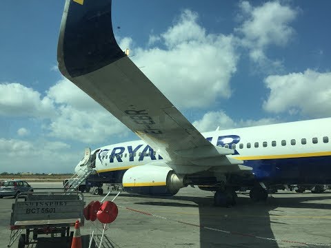 Trip report: Ryanair Boeing 737-800 CHQ-BLQ, FR3465