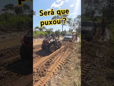 Quadriciclo puxando camionete atolada no caminho para Rio Negro MS #4x4 #offroad