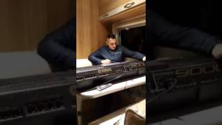 Chanson Charles Aznavour interprété par Dany