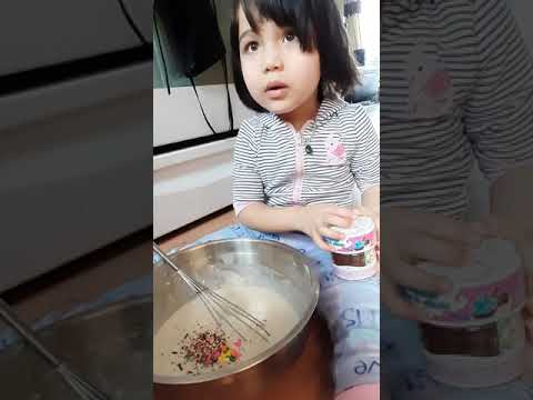 Baking with Yashee 😍