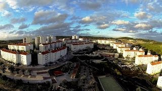 preview picture of video 'Lá de cima... Mira-Sintra'