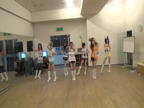 Gangkiz - MAMA Dance Practice
