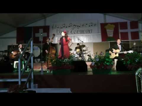 Lemon Tree - Sugarpie & The Candymen