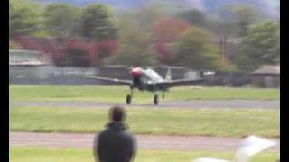 preview picture of video 'P40 Kittyhawk at Abingdon Air and Country show 09'