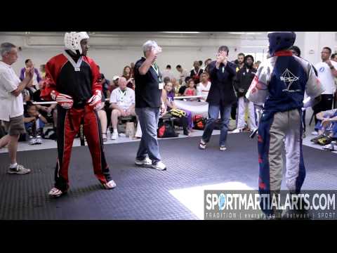 Anthony Merricks v Avery Plowden   Middleweight Sparring   New England Open 2013