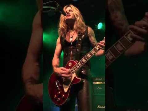 The Dead Daisies - Fortunate Son